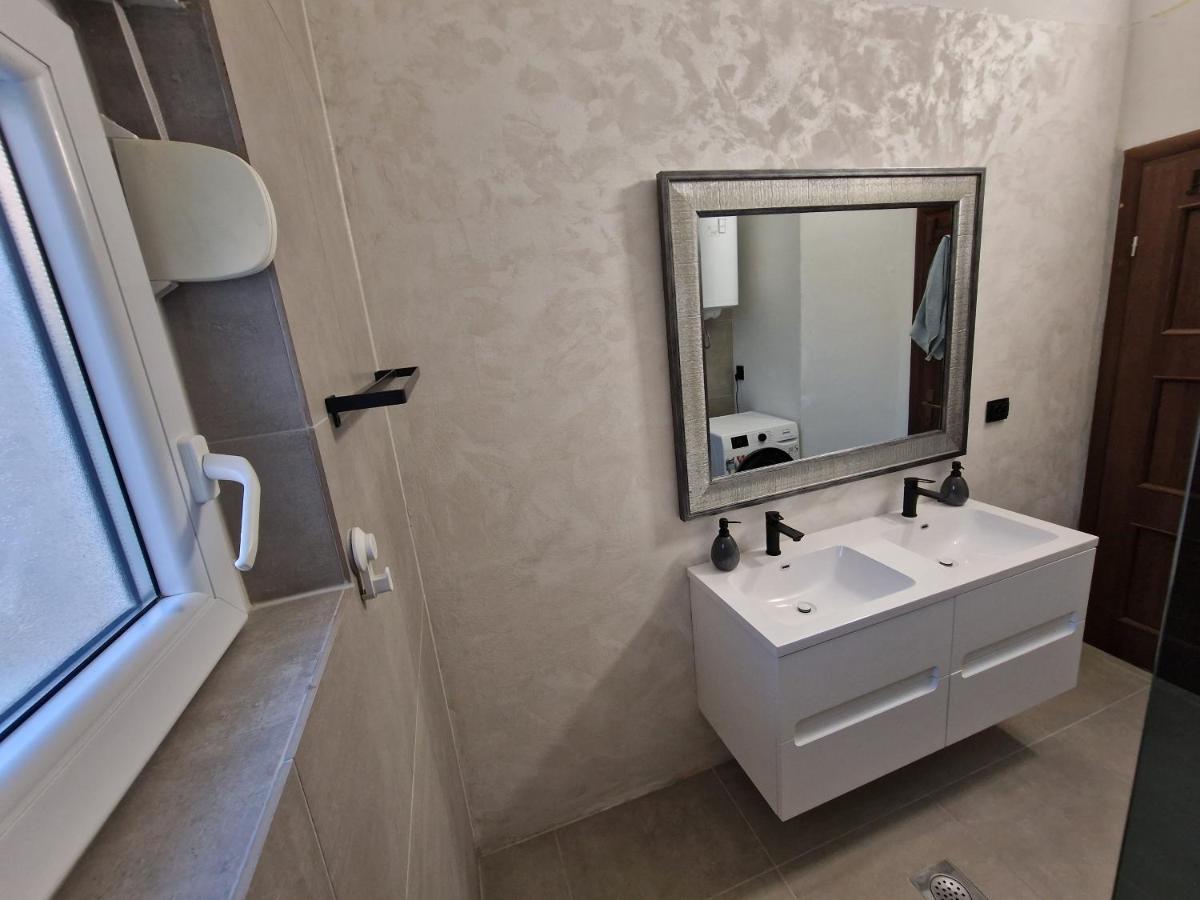 Big Panorama Villa, For 21 Person In Omis Celina Luaran gambar
