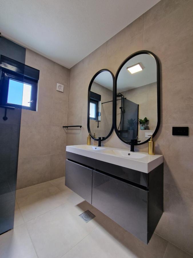 Big Panorama Villa, For 21 Person In Omis Celina Luaran gambar